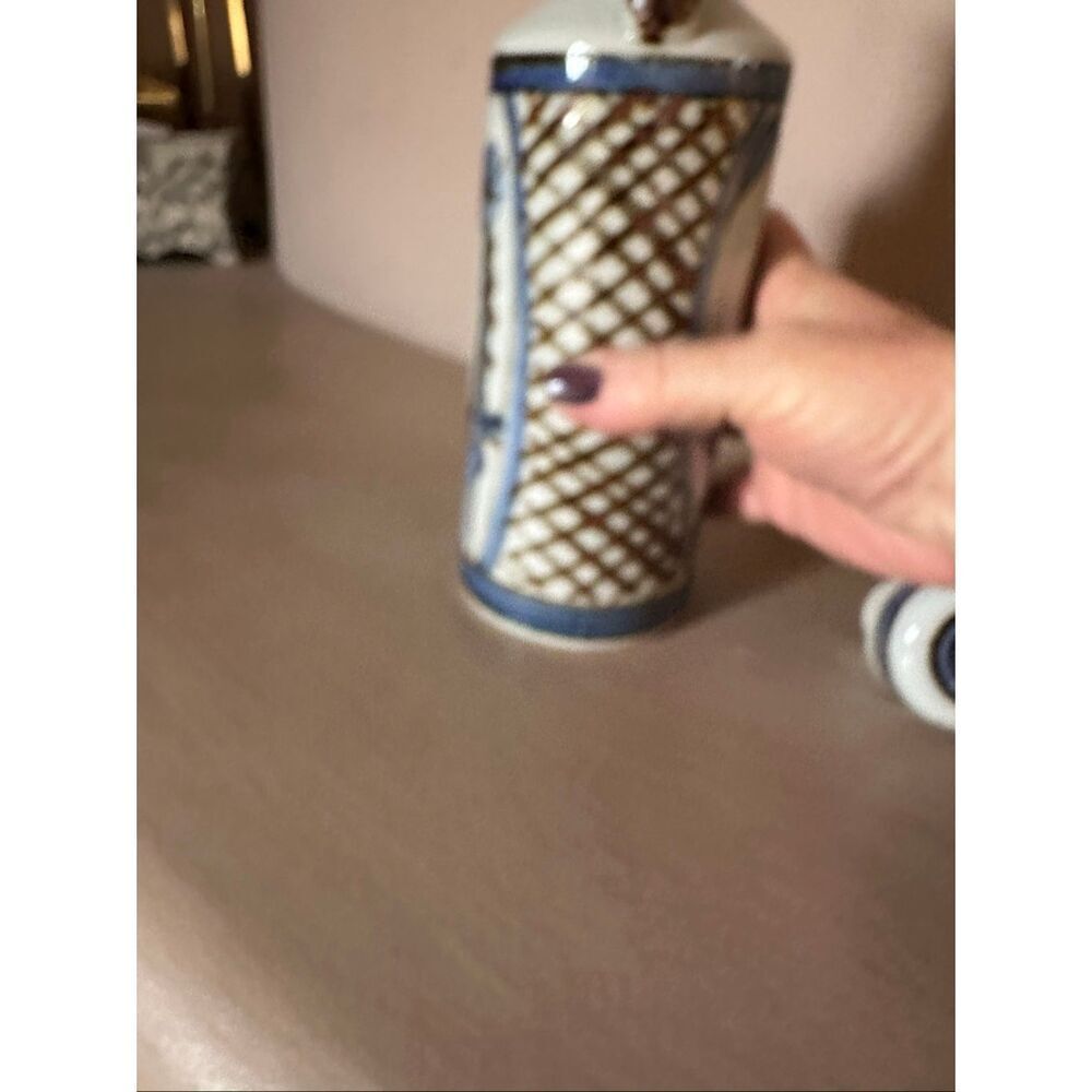 Vintage hand, painted oil and vinegar Cruet bottle - Picture 6 of 8